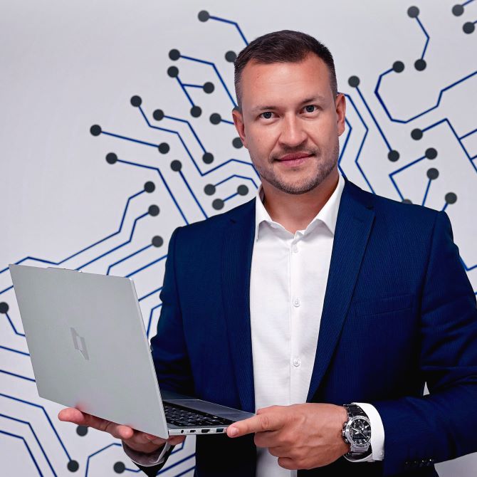 Дмитрий Пустовалов